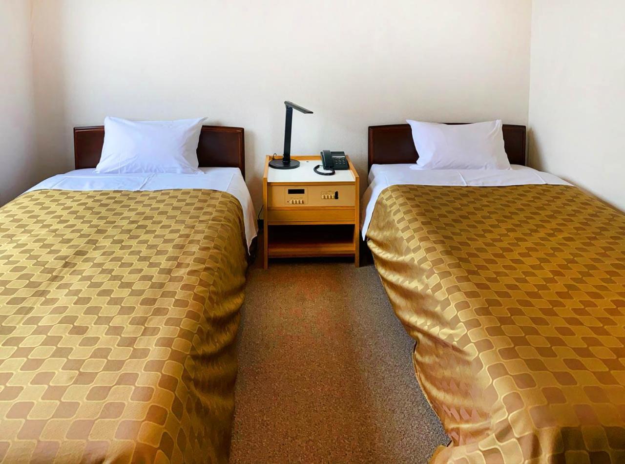 Hotel Okuni Okaya Buitenkant foto